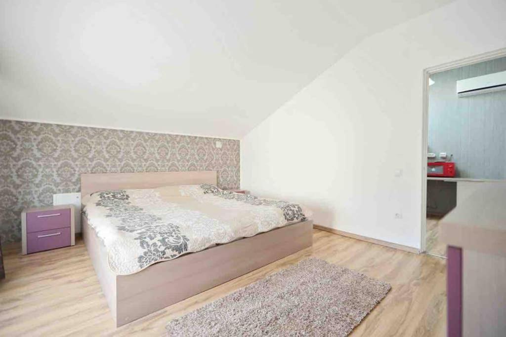 Dana Guest House Oradea Exterior foto